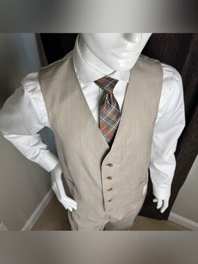 Joseph Abboud Tan Vest, 44 Short